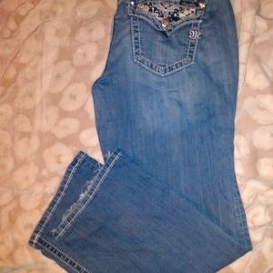 Miss Me boot cut jeans, dark wash, 32/34. Very thin material. For thicker thighs